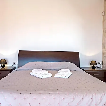 With 10 Bedrooms In Kaloniktis-rethymno, With Wonderful Sea View 别墅 罗希姆诺